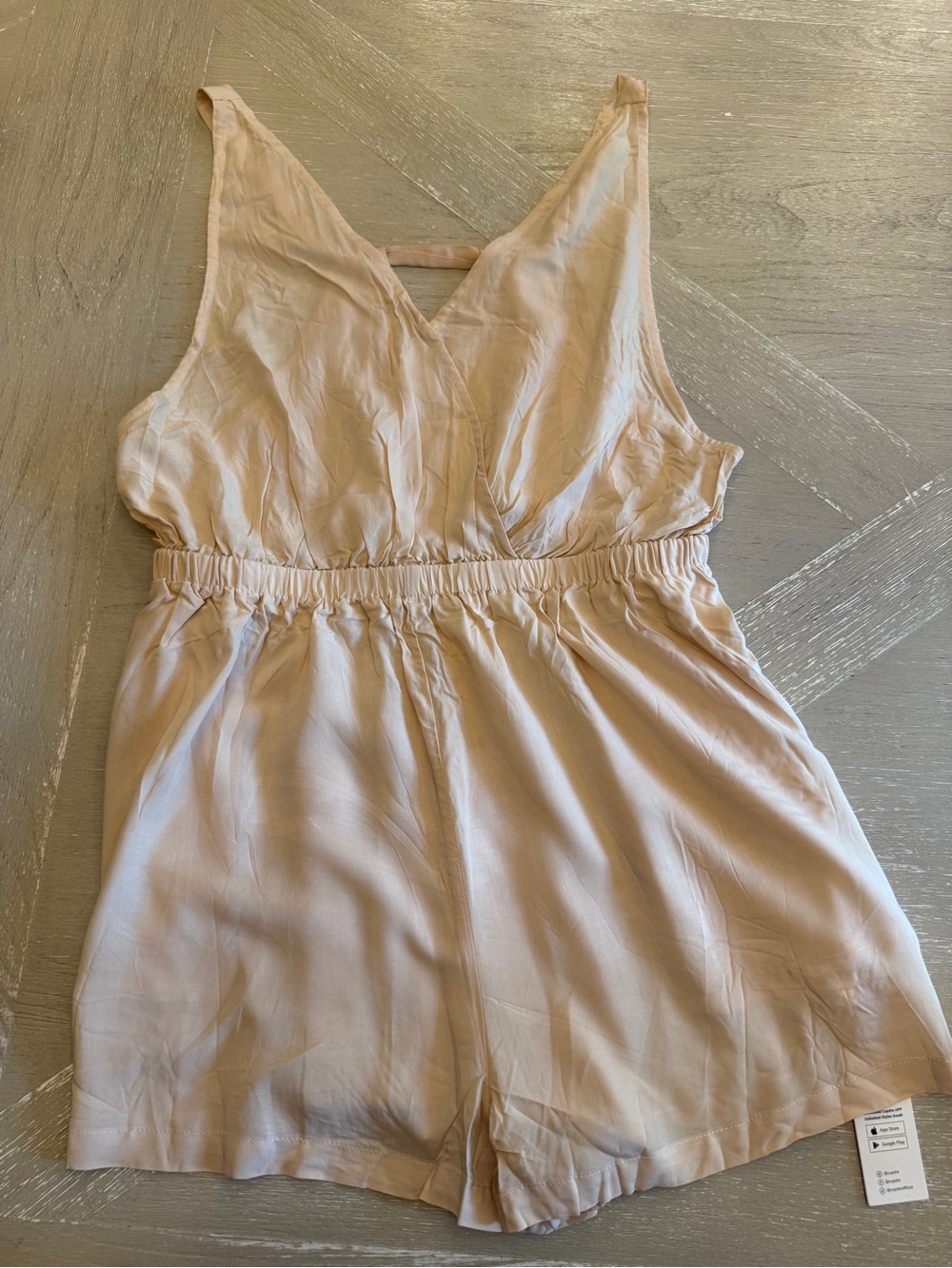 Cupshe Pale Beige V-Neck Elastic Waist Romper Shorts
